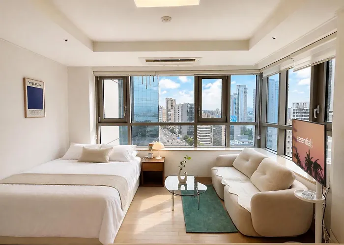 Cheongdam Sky 10 * Seul